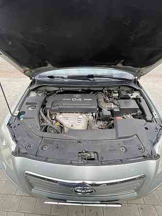 Toyota Avensis Донецк