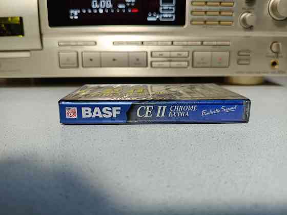 Запечатанная аудиокассета Basf-Emtec-Chrome Extra II 120 Донецк