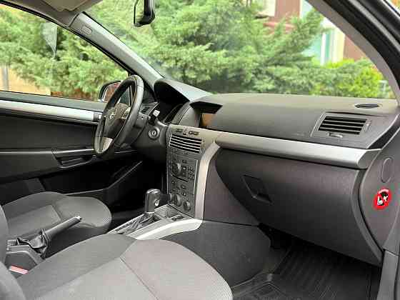 Opel Astra Донецк