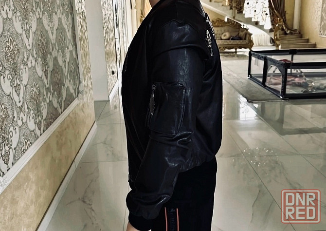 Кожаный бомбер - Италия - Philipp Plein - Оригинал Макеевка - изображение 4
