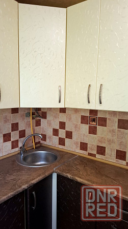 Продам 2к.малогабаритная кв-ра. Кировский р-н. мкр. Абакумова. Ориетир ост. Больница 25. ул.Новоках Донецк - изображение 2