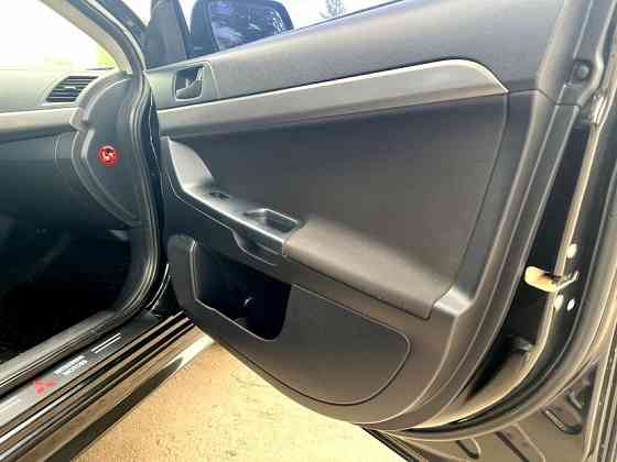Mitsubishi Lancer X Харцызск