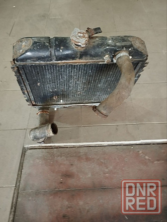 Продам радиатор б/у газ-24 Донецк - изображение 1
