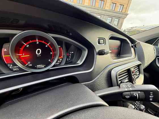 Volvo V40 2.0AT Донецк