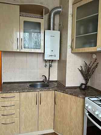 Срочно продам 1-комнатную крупногабаритную кв. г. Макеевка, якхз Макеевка