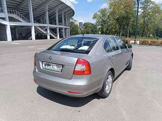 Продам Skoda 2012 Донецк