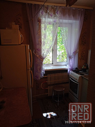 Продажа 2-к. квартиры, ул. Петровского, 112, Кировский р-н. Донецк - изображение 2