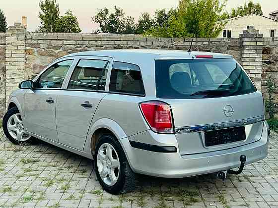 Opel Asrta универсал бензин 1.6 Донецк
