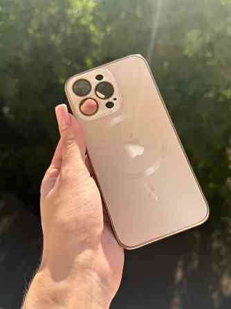 Продам б/у чехлы на iPhone 13 Pro Донецк