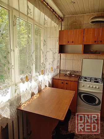 Продам квартиру в центре, дом кирпичный, Ворошиловский район, улица Розы Люксембург Донецк - изображение 3
