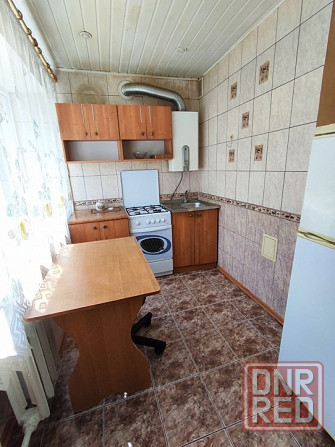 Продам квартиру в центре, дом кирпичный, Ворошиловский район, улица Розы Люксембург Донецк - изображение 1