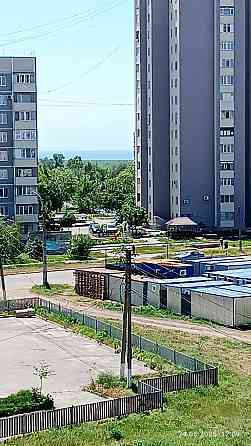Продаётся 2-к квартира на Восточном. Ориентир - поликлиника, магазин Оранж. Мариуполь