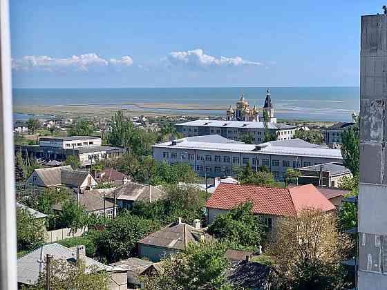 Продается 3 комнатная квартира в шаговой доступности от моря Мариуполь