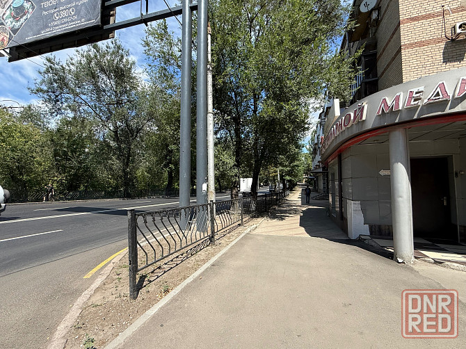Срочная Продажа Коммерческой Недвижимости - улица Университетская 7 / Золотое кольцо - 393 м2 Донецк - изображение 2
