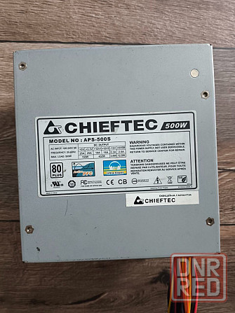 Блок питания Chieftec Макеевка - изображение 1