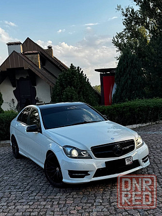 Продам Mercedes Benz C-Class 2013 года выпуска Донецк - изображение 1