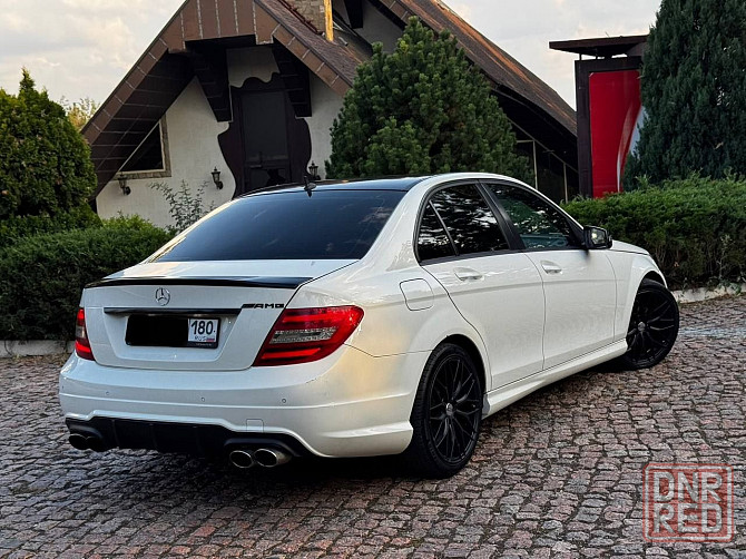 Продам Mercedes Benz C-Class 2013 года выпуска Донецк - изображение 2