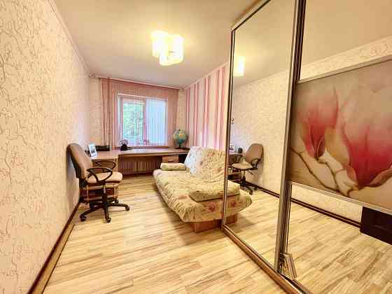 Продам трехкомнатную квартиру с евроремонтом в центре Донецка. Донецк
