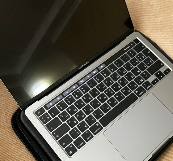 Комплект Apple MacBook Pro 13 2020 m1 16gb 512gb Донецк