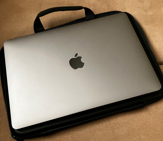 Комплект Apple MacBook Pro 13 2020 m1 16gb 512gb Донецк