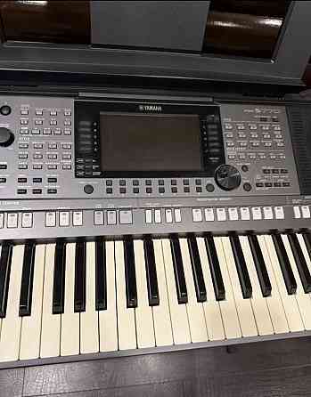 YAMAHA psr S 770 Снежное