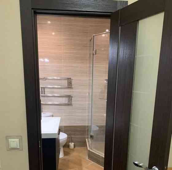 Сдаю однокомнатную квартиру 42.0 м² этаж 6/9 город Донецк, Киевский район, улица Батищева Донецк