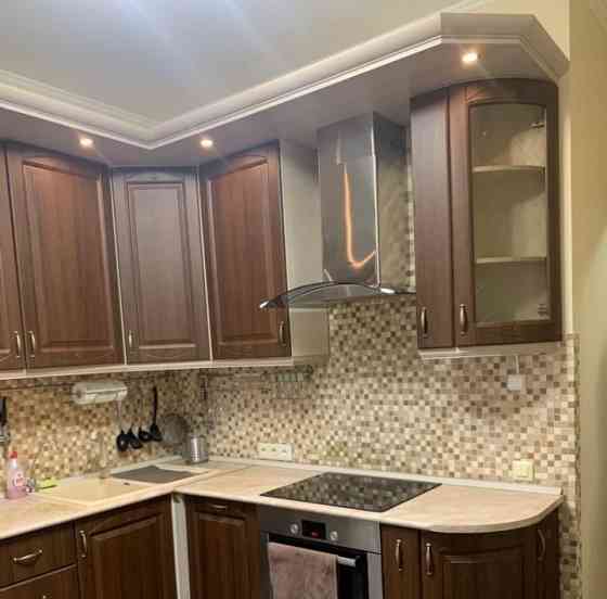 Сдаю однокомнатную квартиру 42.0 м² этаж 6/9 город Донецк, Киевский район, улица Батищева Донецк