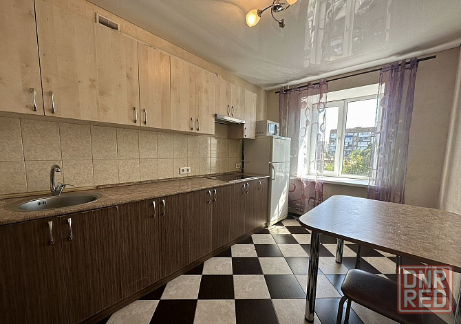 Сдаю однокомнатную квартиру 44.0 м² этаж 5/9, город Донецк Донецк - изображение 2