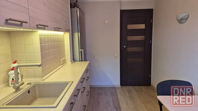 3х комнатную квартиру (66 м²) с хорошим ремонтом, мебелью, техникой Донецк - изображение 2