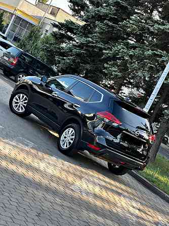 Шикарный Nissan X-Trail Донецк