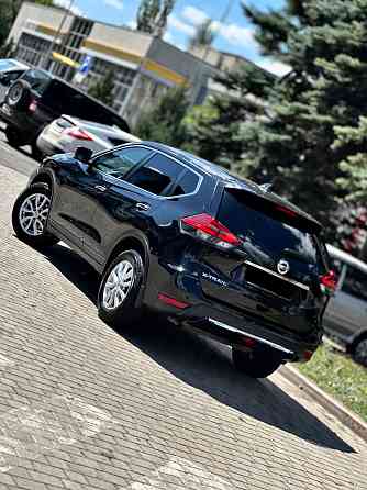 Шикарный Nissan X-Trail Донецк