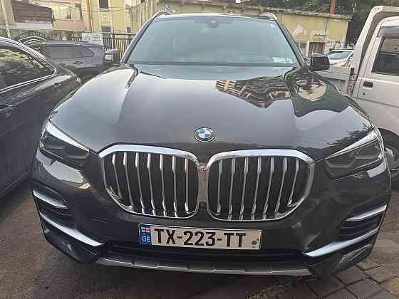 BMW год 2022 цвет кузова графит обьем 3 л гибрит Донецк