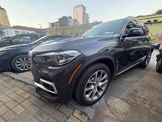 BMW год 2022 цвет кузова графит обьем 3 л гибрит Донецк