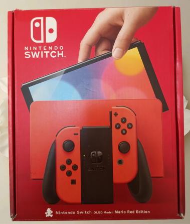 Nintendo Switch OLED Mario Red Edition + 8 игр! Отличное состояние Макеевка