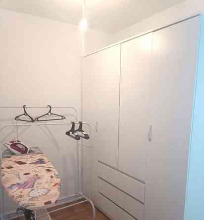 Сдается однокомнатная квартира в Киевском районе! Площадь квартиры: 35 м² Этаж: 4/9 Донецк