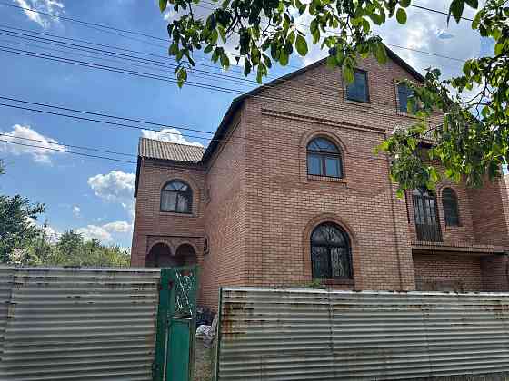 Продажа дома , хорошее место Донецк