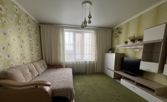 Сдается: Двухкомнатная квартира . Район: Буденновский Донецк