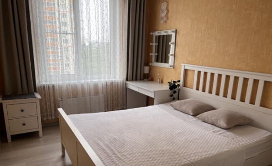 Сдается: Двухкомнатная квартира . Район: Буденновский Донецк