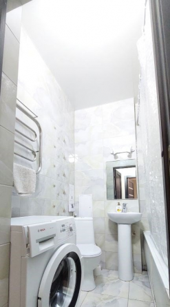 Сдается: Однокомнатная квартира . Район: Калининский Донецк