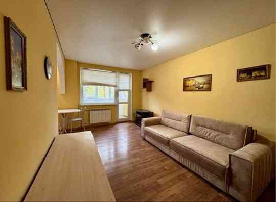 Сдается однокомнатная квартира . Район: Кировский Донецк