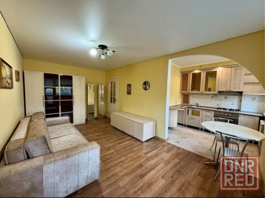 Сдается однокомнатная квартира . Район: Кировский Донецк - изображение 1