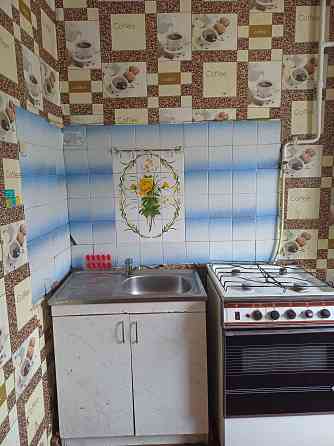 Продам 2к.квартиру ,вода есть! Кадиевская,состояние жилое. Донецк