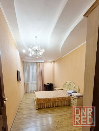 Сдаю двухкомнатную квартиру 69.0 м² этаж 3/4 город Донецк, Ворошиловский район Донецк - изображение 4