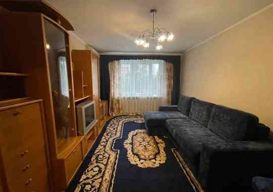 Сдаю двухкомнатную квартиру 56.0 м² этаж 2/9 город Донецк, Кировский/Ленинский район Донецк