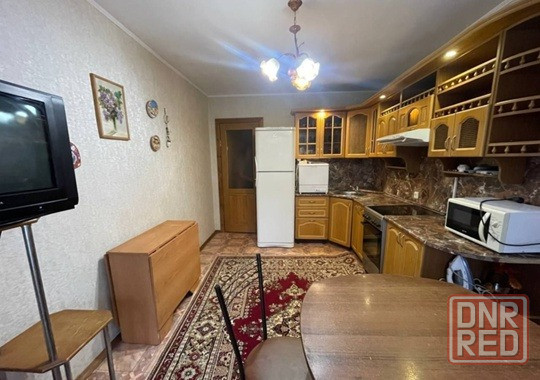 Сдаю двухкомнатную квартиру 56.0 м² этаж 2/9 город Донецк, Кировский/Ленинский район Донецк - изображение 3