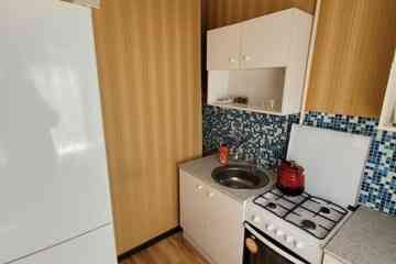 Сдаю однокомнатную квартиру 40.0 м² этаж 6/10 город Донецк, Буденновский район Донецк