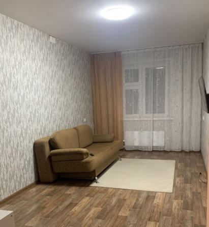 Сдается: Однокомнатная квартира Этаж: 6/9 Район: Кировский Донецк