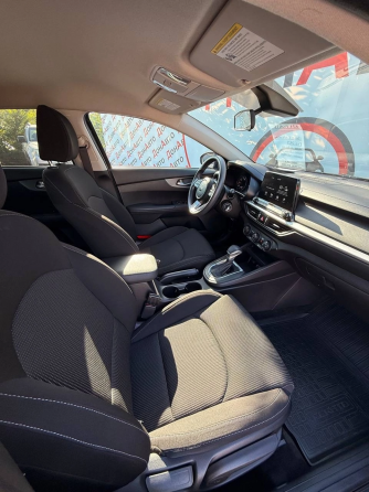 Продам Kia Forte Донецк