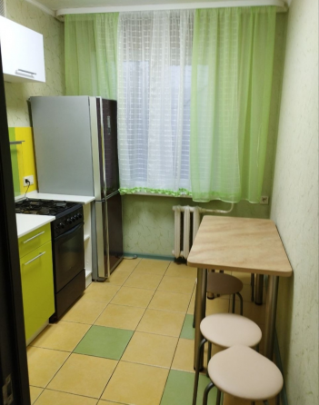Сдам 2 к.кв.Текстильщик, 27 больница. Донецк