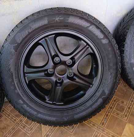 Зимние шины R16 215/60 в сборе на дисках Донецк